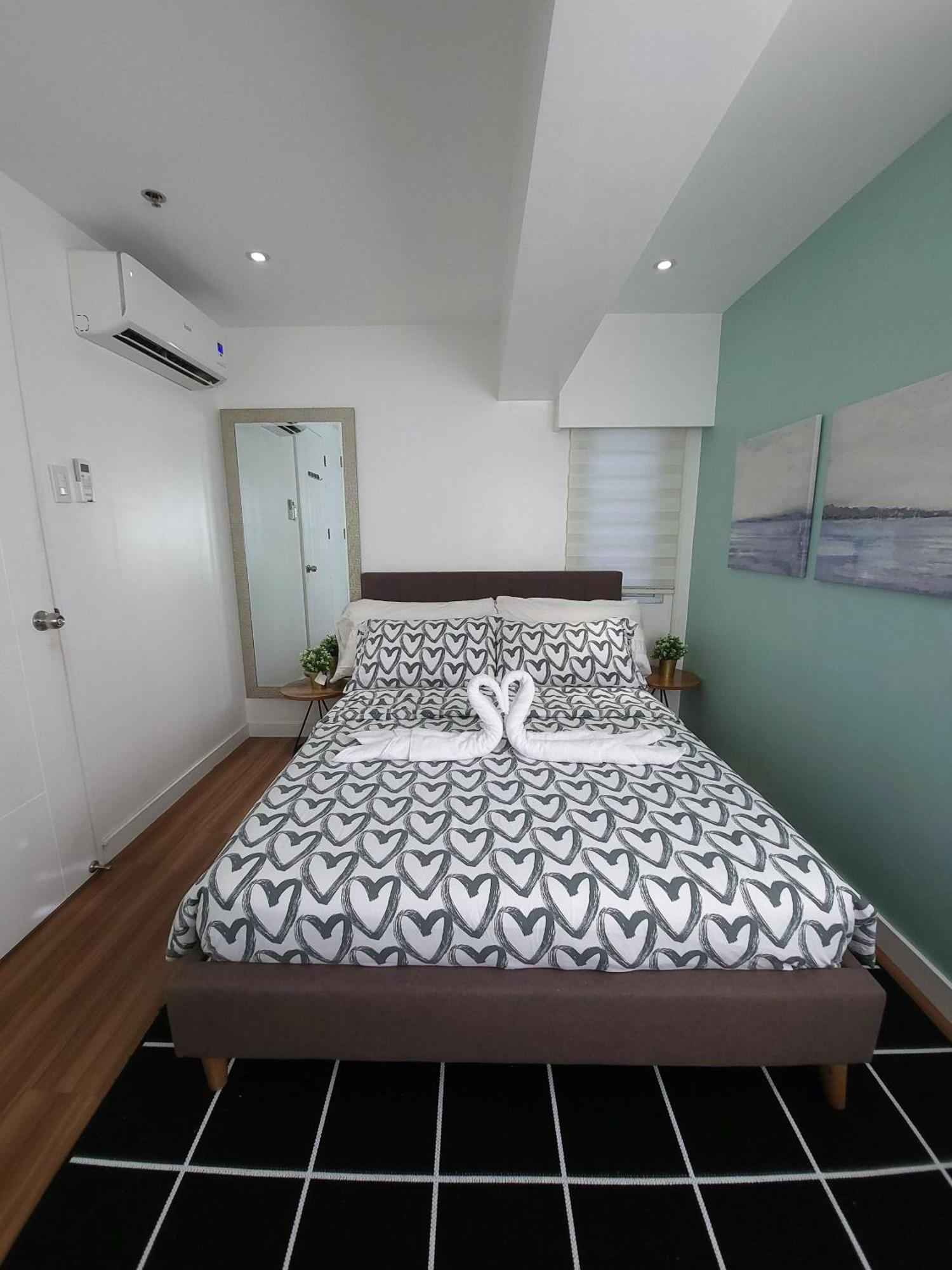 Muggle Stay Guest House - Bonifacio Global City Taguig Manila Exteriör bild